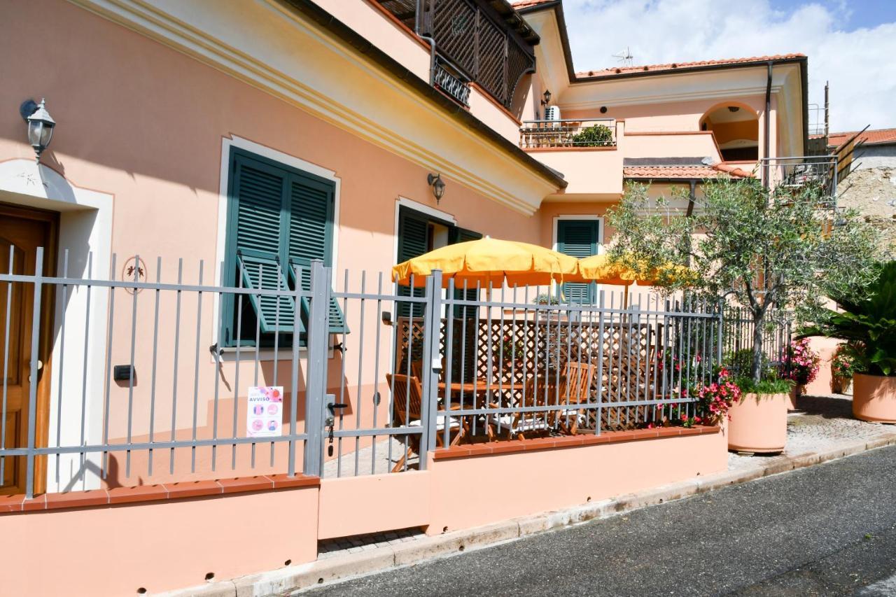 Gli Angeli Agriturismo Villa Cisano sul Neva Dış mekan fotoğraf