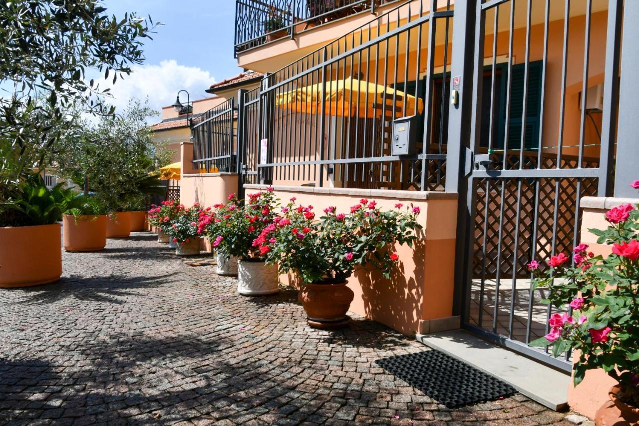 Gli Angeli Agriturismo Villa Cisano sul Neva Dış mekan fotoğraf