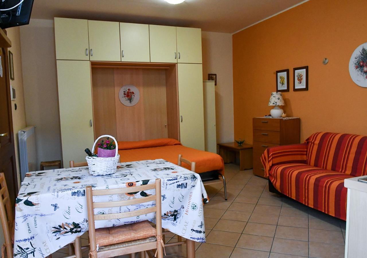 Gli Angeli Agriturismo Villa Cisano sul Neva Dış mekan fotoğraf