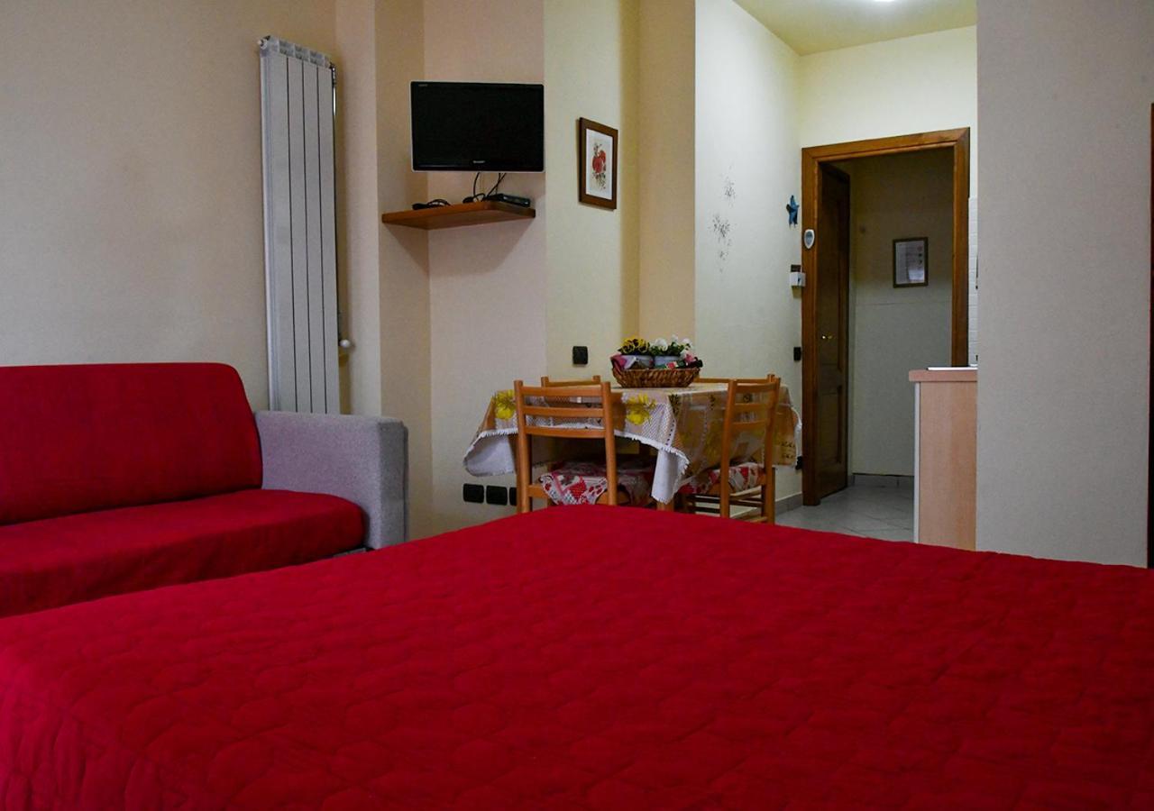 Gli Angeli Agriturismo Villa Cisano sul Neva Dış mekan fotoğraf